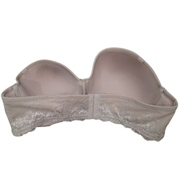 Torrid strapless underwire padded Bra Size 42C - Picture 2 of 7